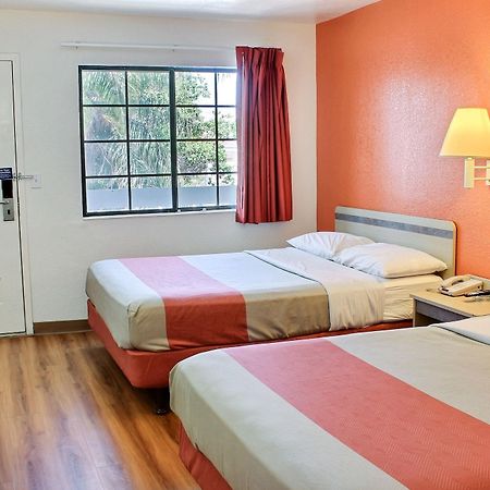 Motel 6-Coalinga, Ca - East Zewnętrze zdjęcie