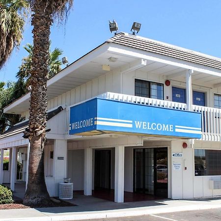 Motel 6-Coalinga, Ca - East Zewnętrze zdjęcie