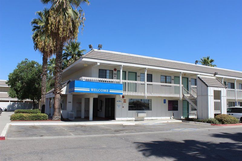 Motel 6-Coalinga, Ca - East Zewnętrze zdjęcie