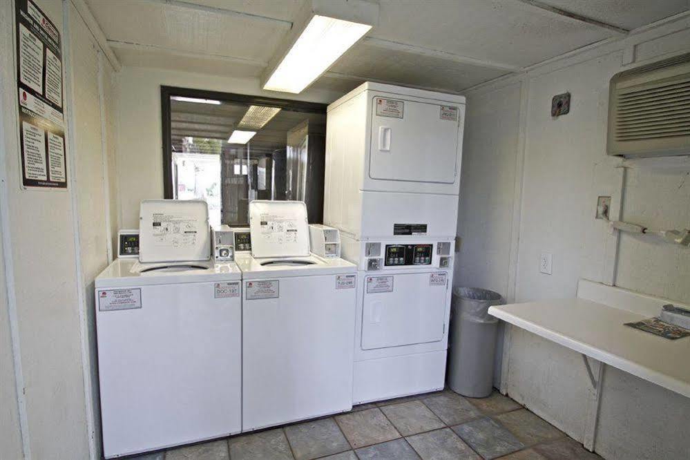 Motel 6-Coalinga, Ca - East Zewnętrze zdjęcie