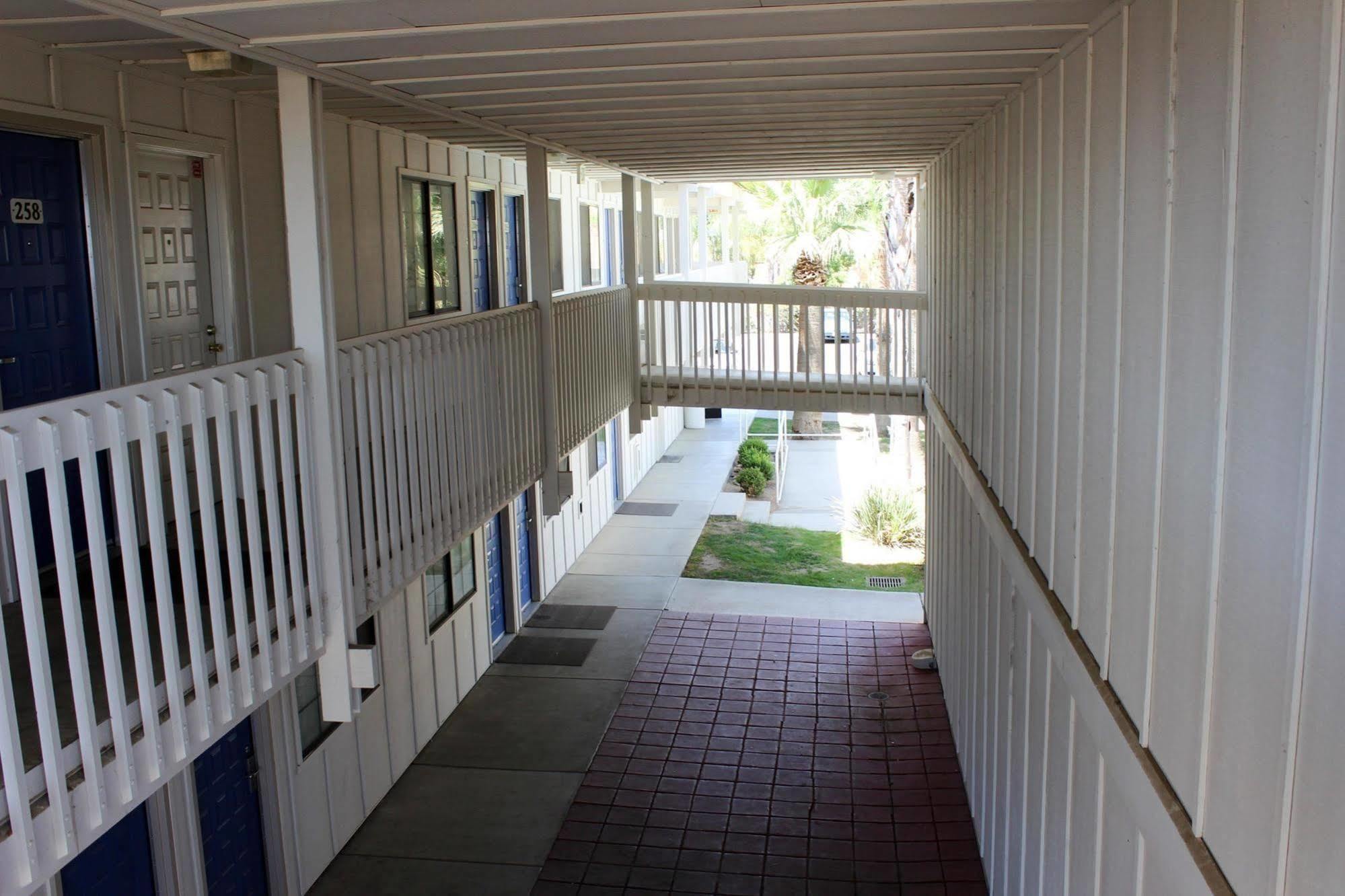 Motel 6-Coalinga, Ca - East Zewnętrze zdjęcie